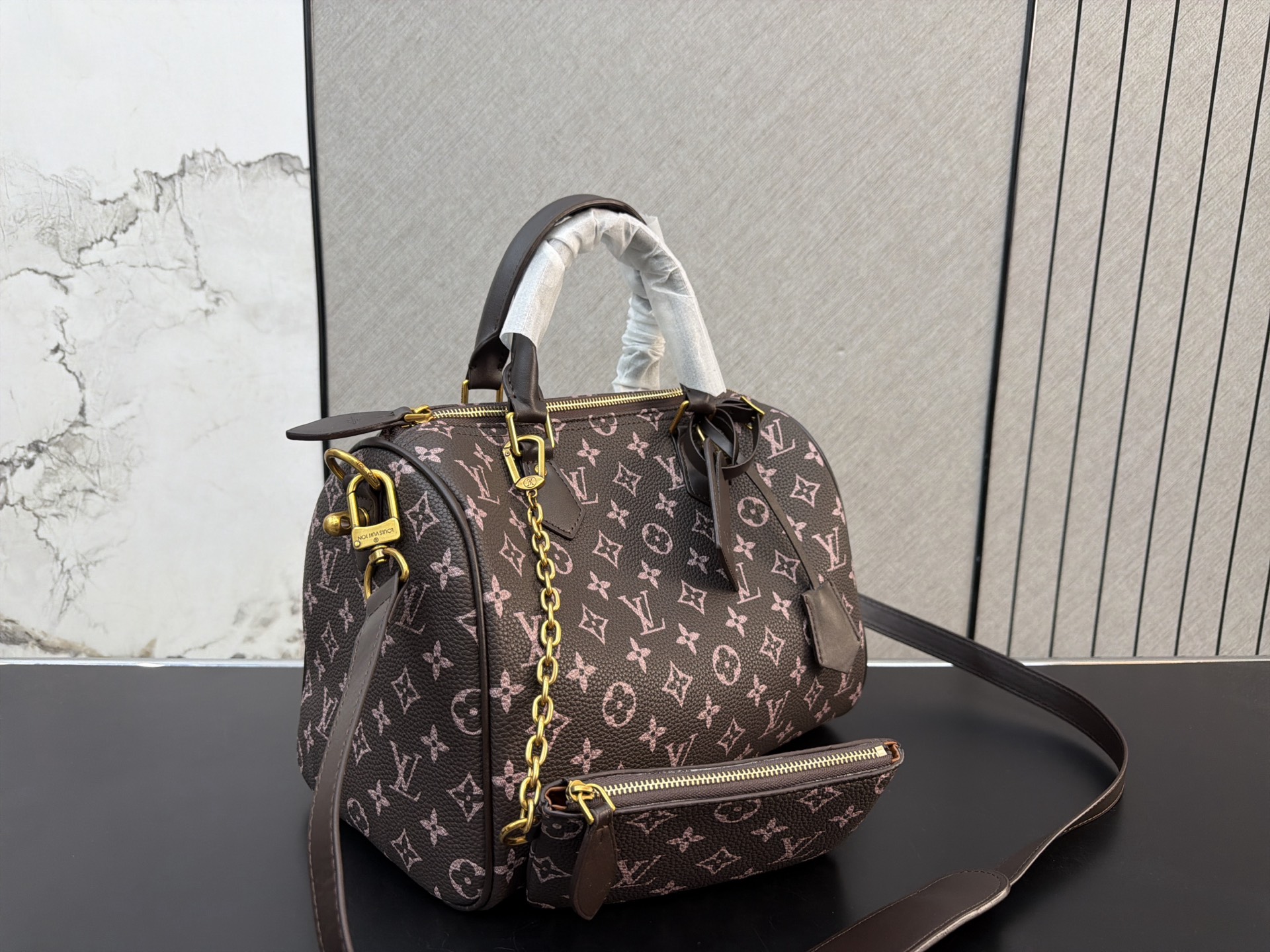 Louis Vuitton Speedy 30 Monogram Canvas Bandoulière Crossbody Bag (Unisex Edition)