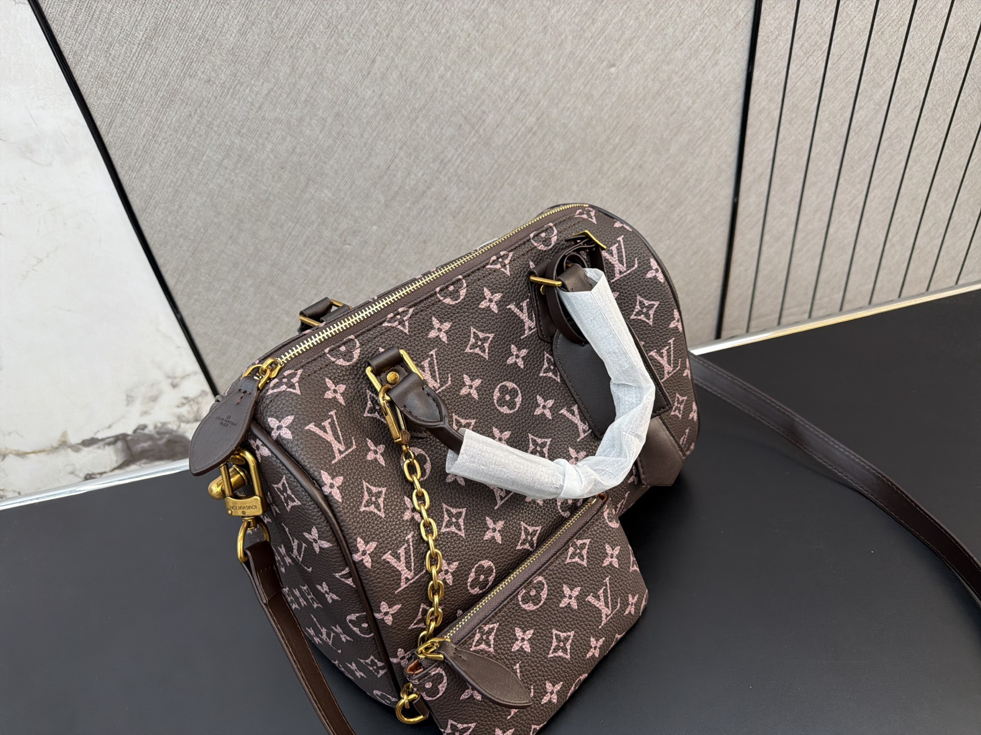 Louis Vuitton Speedy 30 Monogram Canvas Bandoulière Crossbody Bag (Unisex Edition)