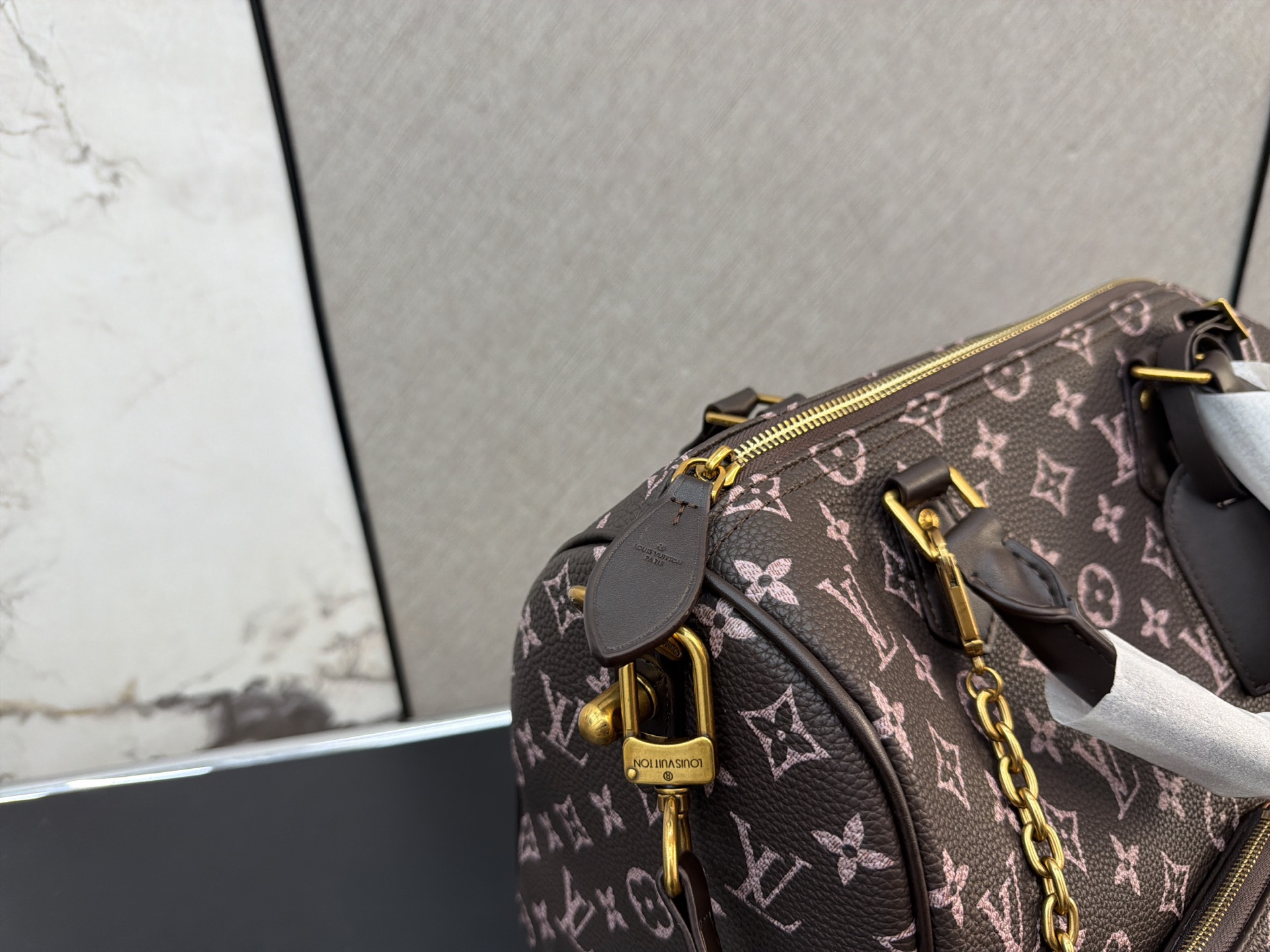 Louis Vuitton Speedy 30 Monogram Canvas Bandoulière Crossbody Bag (Unisex Edition)