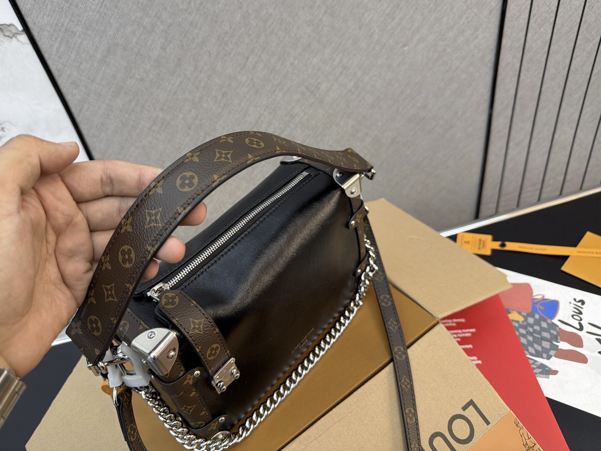 Louis Vuitton Monogram Canvas & Black Leather Chain Shoulder Bag (Unisex Edition)