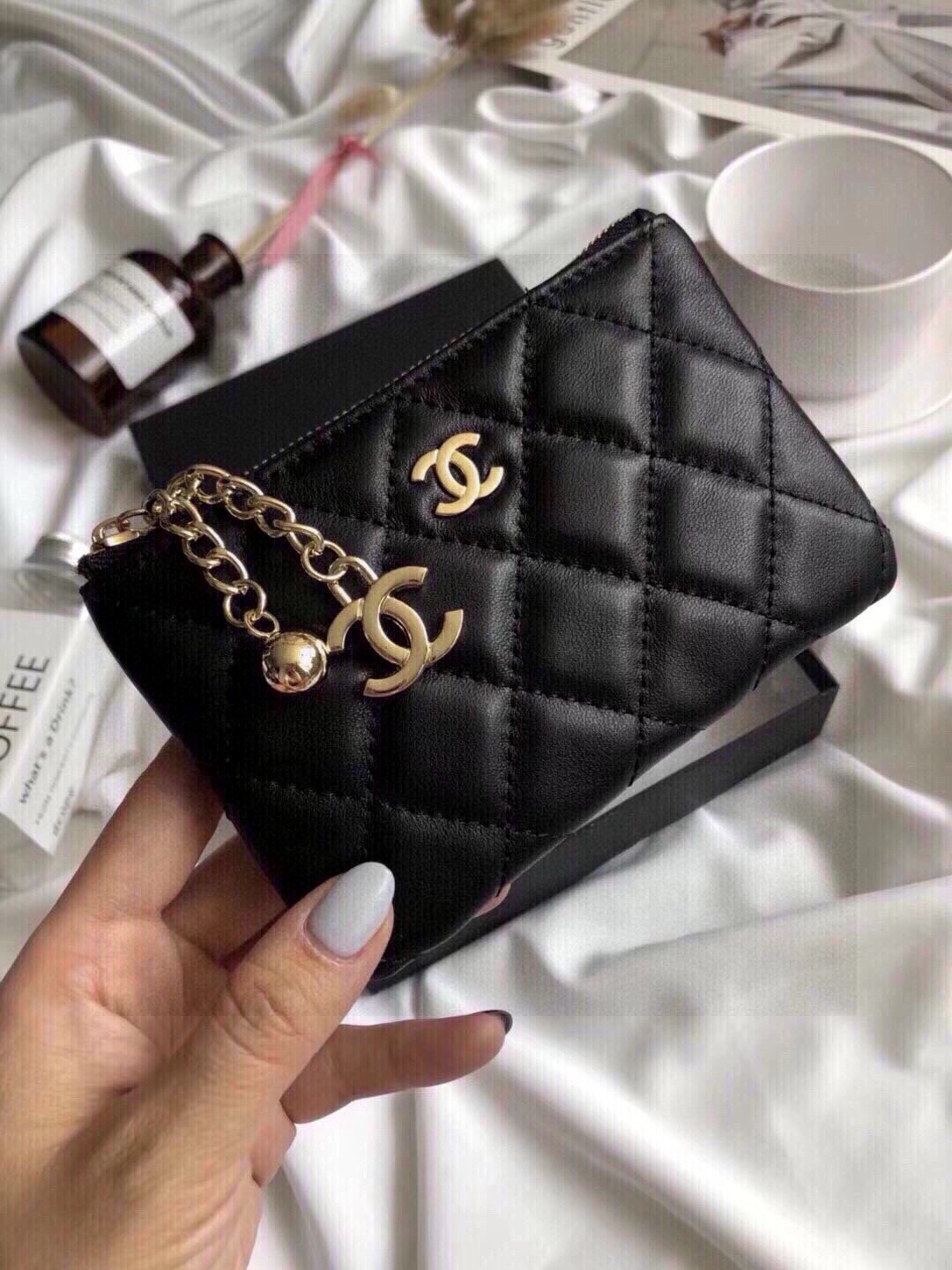 Chanel Quilted Lambskin Zip Coin Purse & Card Holder (14x9cm) - With Gift Box