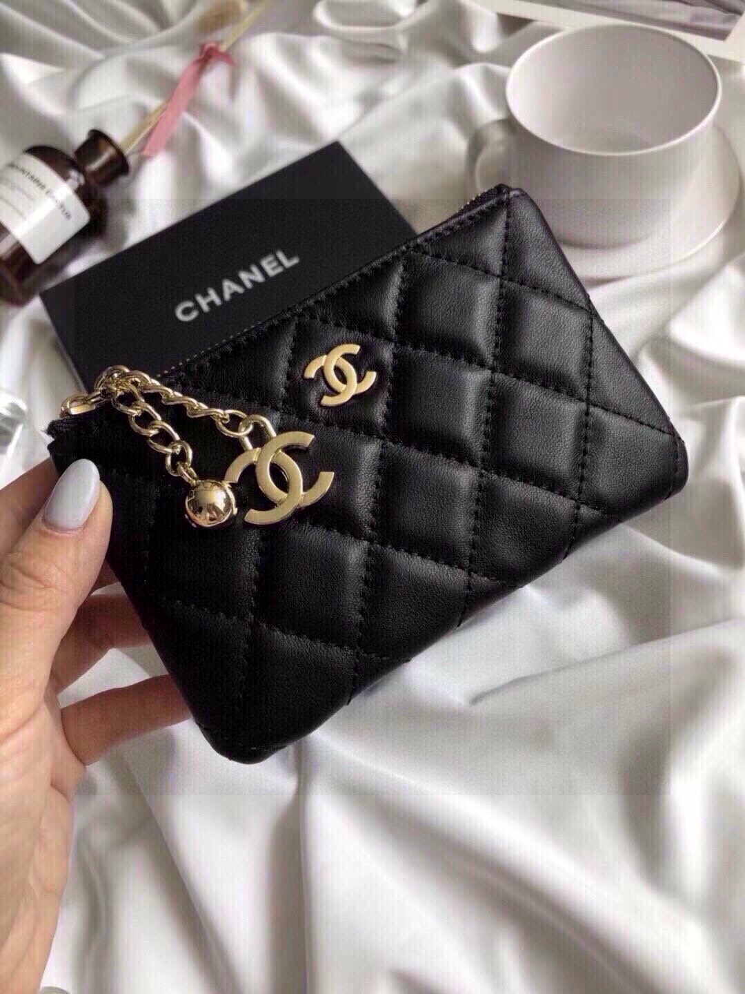 Chanel Quilted Lambskin Zip Coin Purse & Card Holder (14x9cm) - With Gift Box