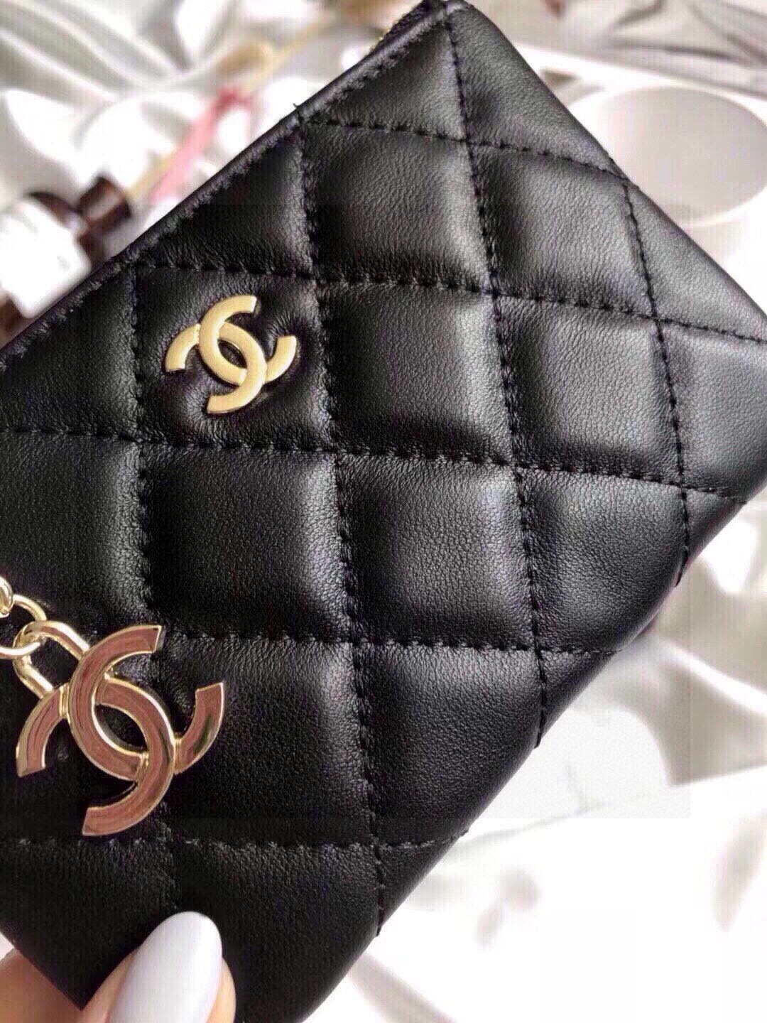 Chanel Quilted Lambskin Zip Coin Purse & Card Holder (14x9cm) - With Gift Box