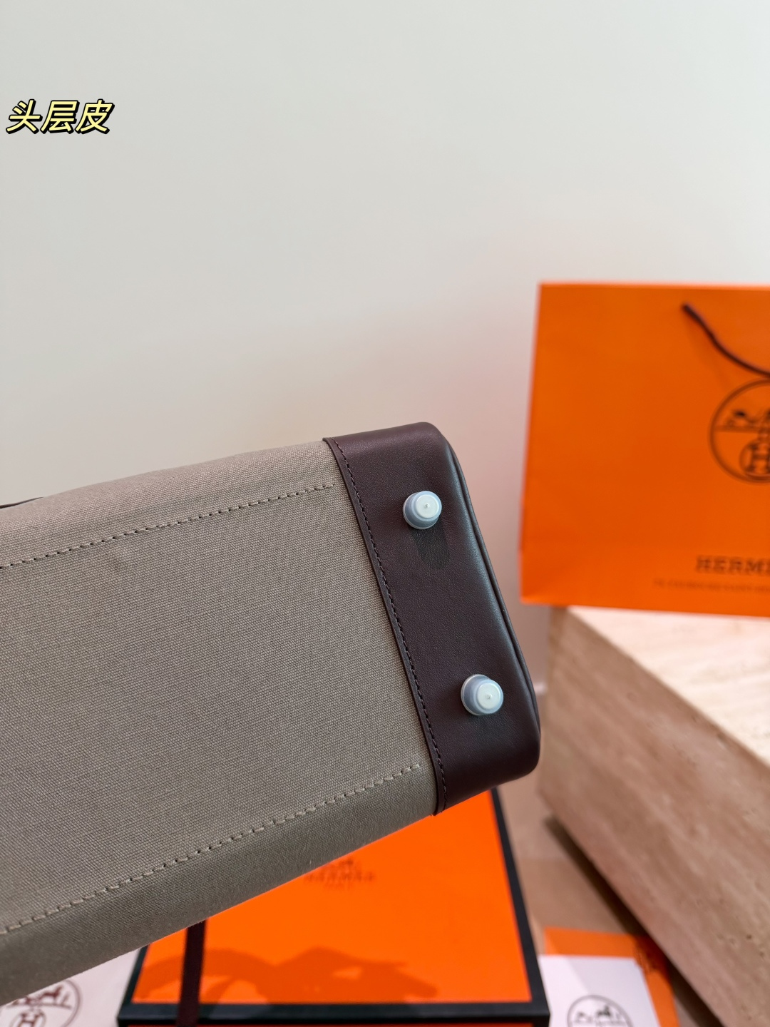 Trendy Kelly-Style Cargo 28cm Canvas & Leather Handbag with Silk Scarf & Horse Charm