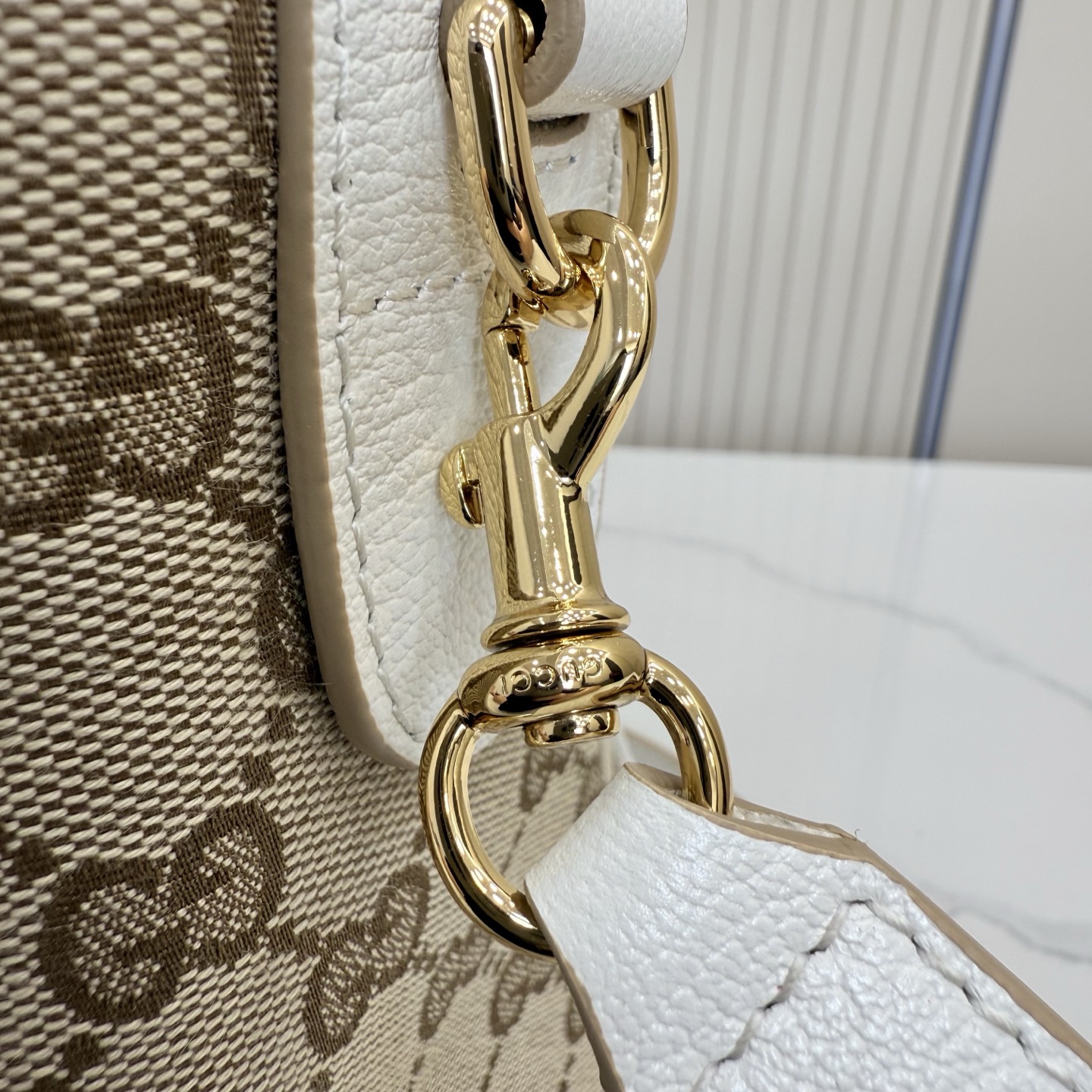 Elegant Borsetto-Style GG Canvas Handbag with Horsebit Detail, Web Stripe & Full Packaging (2026 Spring/Summer Collection)