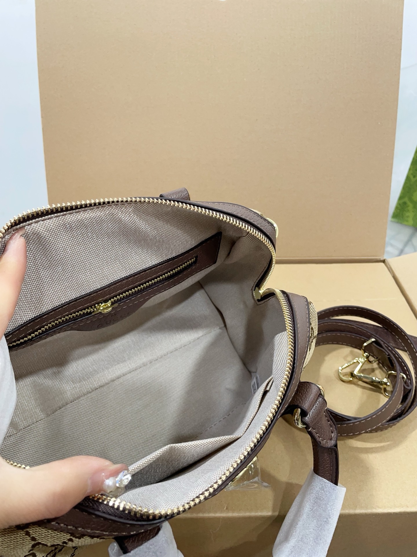 Chic Boston-Style GG Monogram Canvas Handbag with Web Stripe, Double G Hardware & Foldable Box (25cm & 21cm)