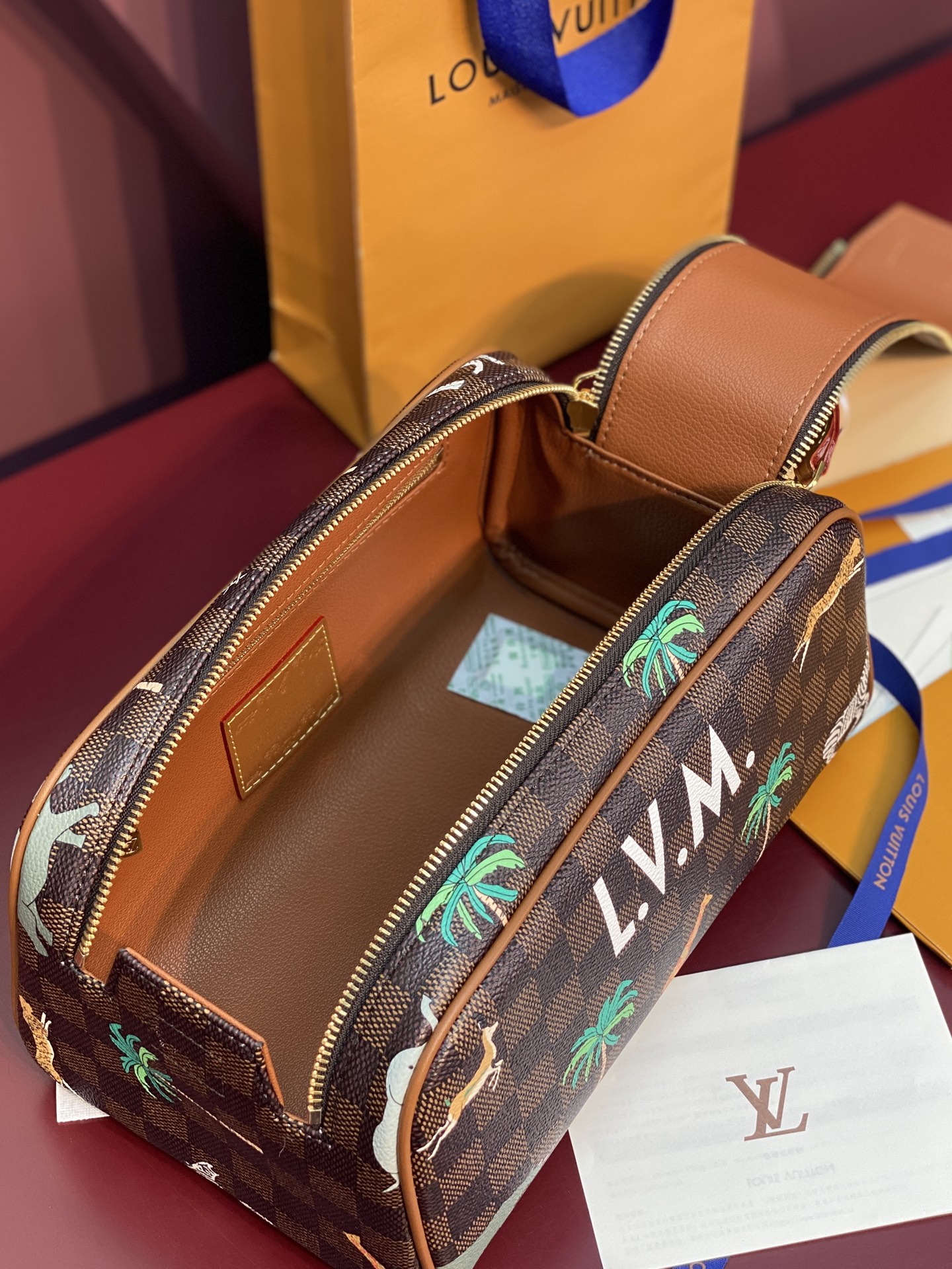 Louis Vuitton x The Darjeeling Limited Dopp Kit in Damier Ebene Canvas (28x15x16.5cm)