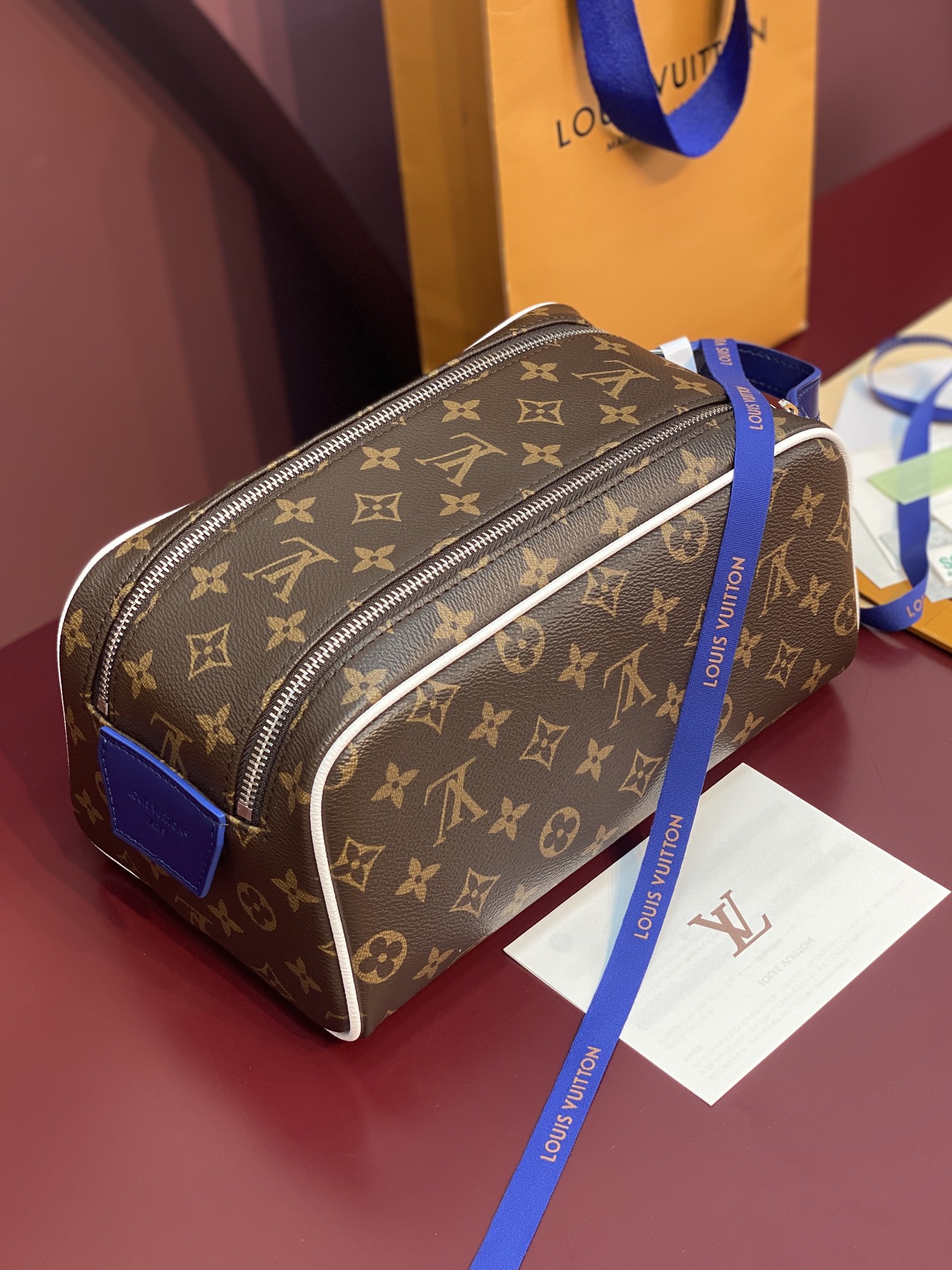 Louis Vuitton LV Golf Dopp Kit in Monogram Canvas with Blue Trim (28x15x16.5cm)