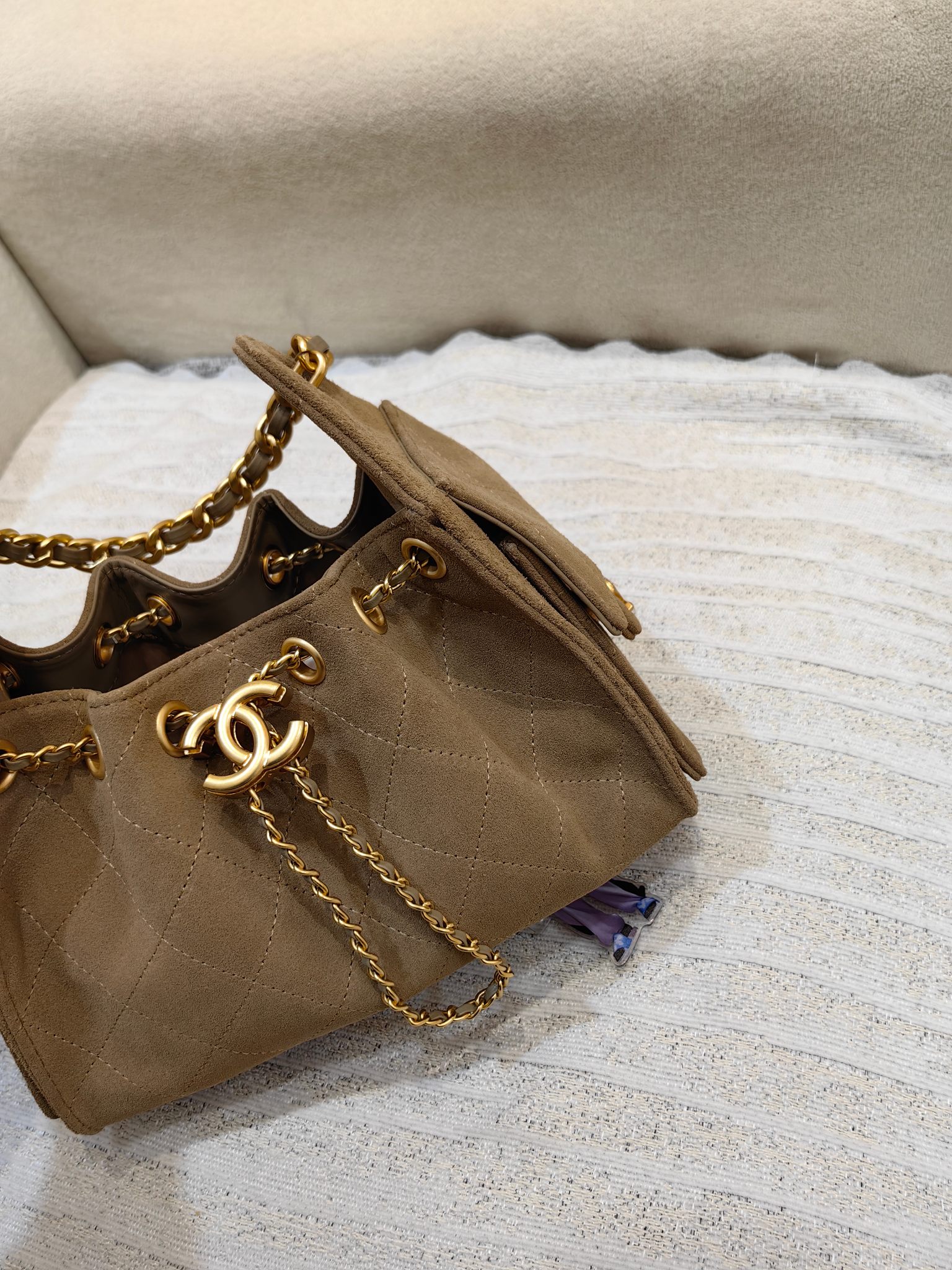 Chanel 26C Mini 25 Bag in Matte Caviar Leather with Gold Chain (22x11x20cm)