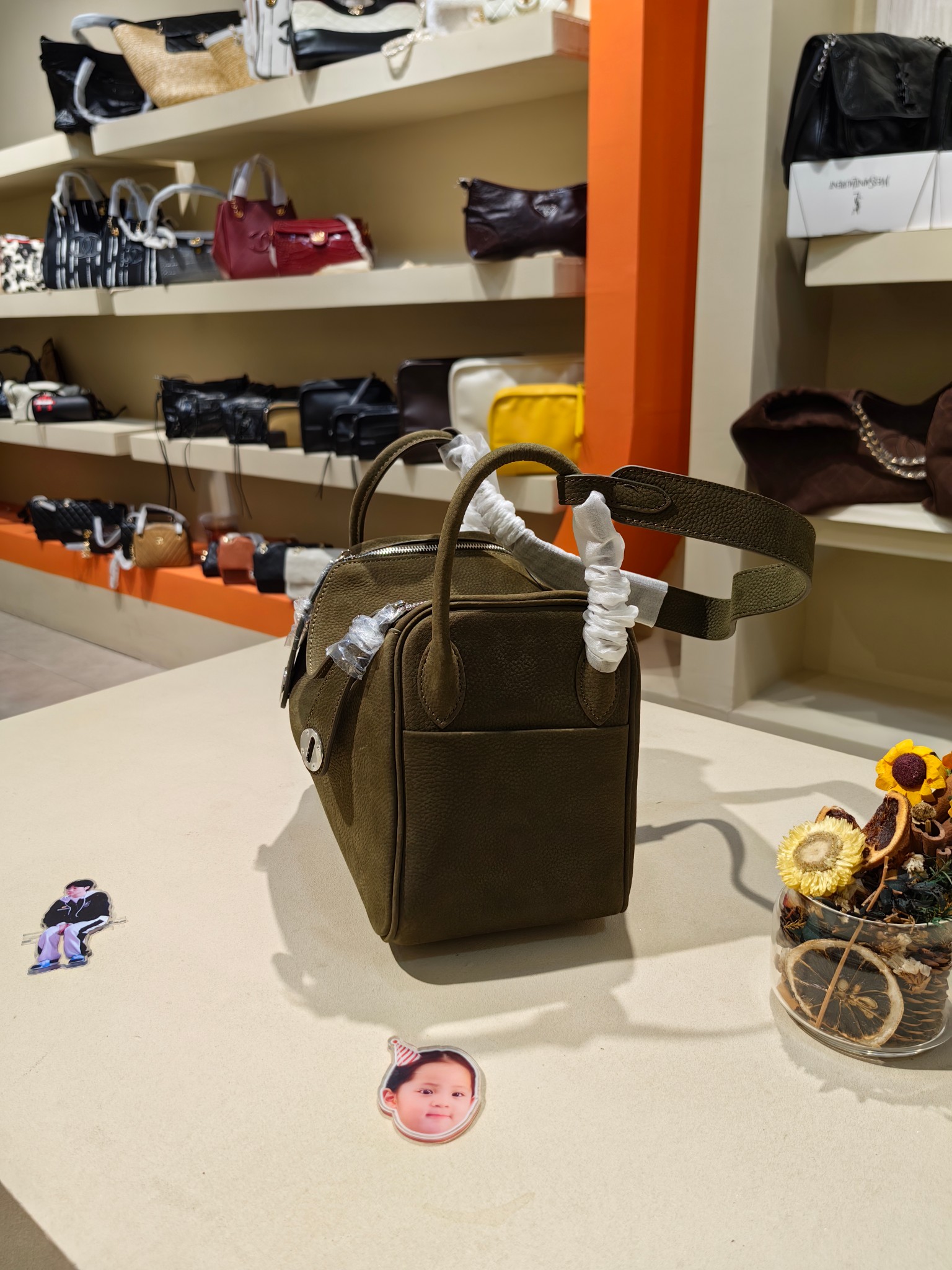 Hermès Lindy 26 in Suede Leather (Deep Olive/Chocolate) with Palladium Hardware