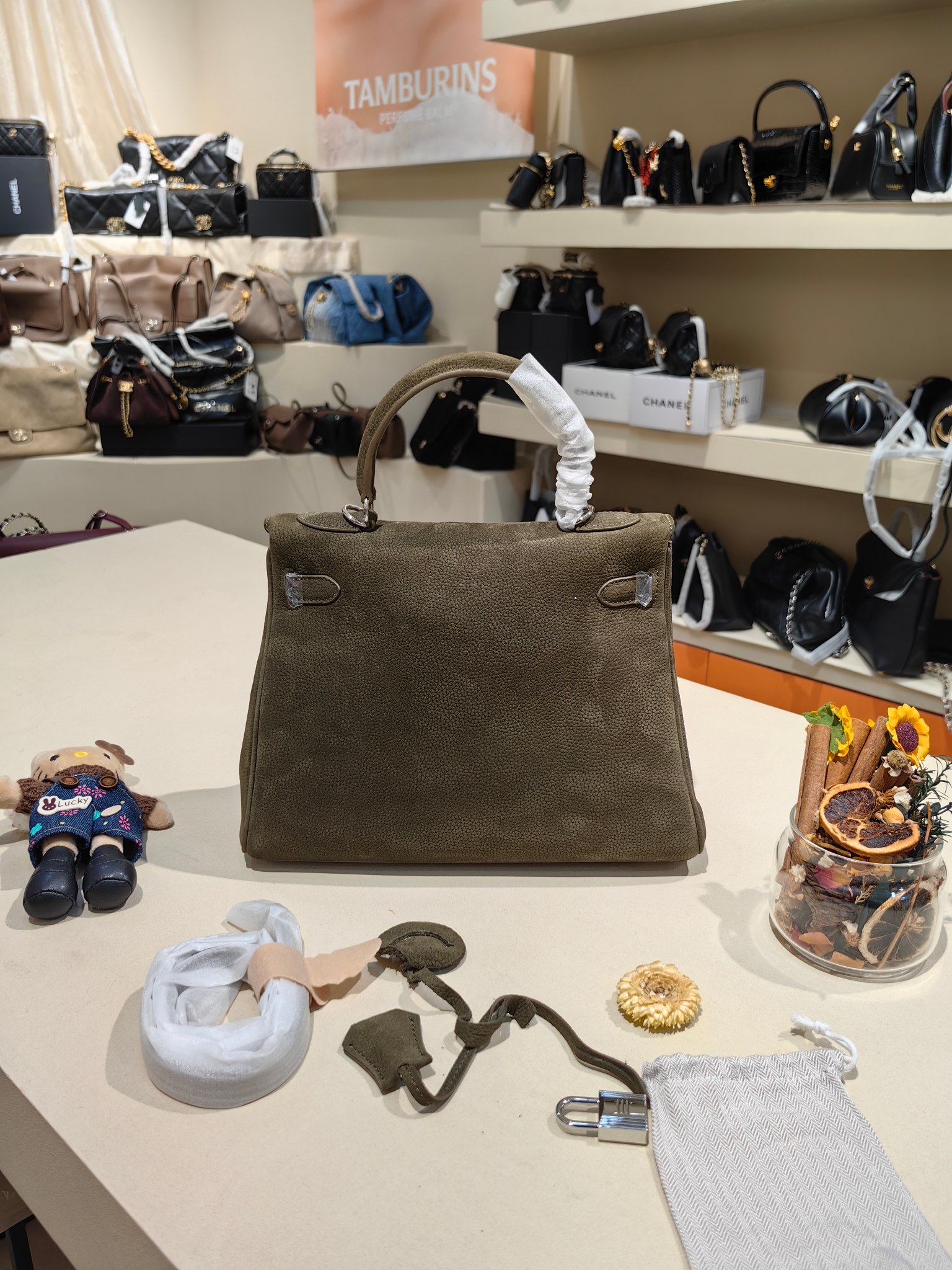 Hermès Kelly 28cm in Suede Leather (Deep Olive) with Palladium Hardware