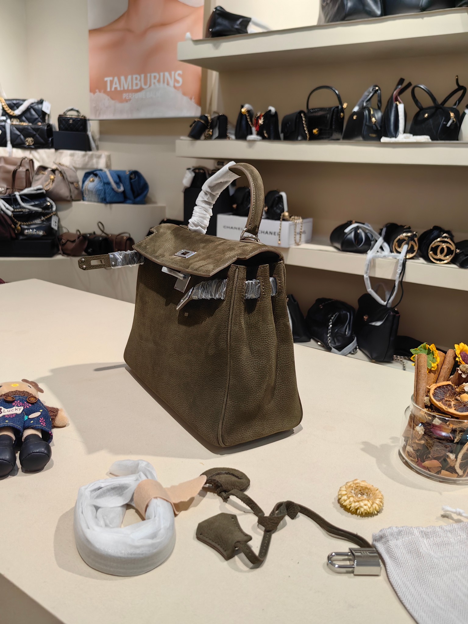 Hermès Kelly 28cm in Suede Leather (Deep Olive) with Palladium Hardware