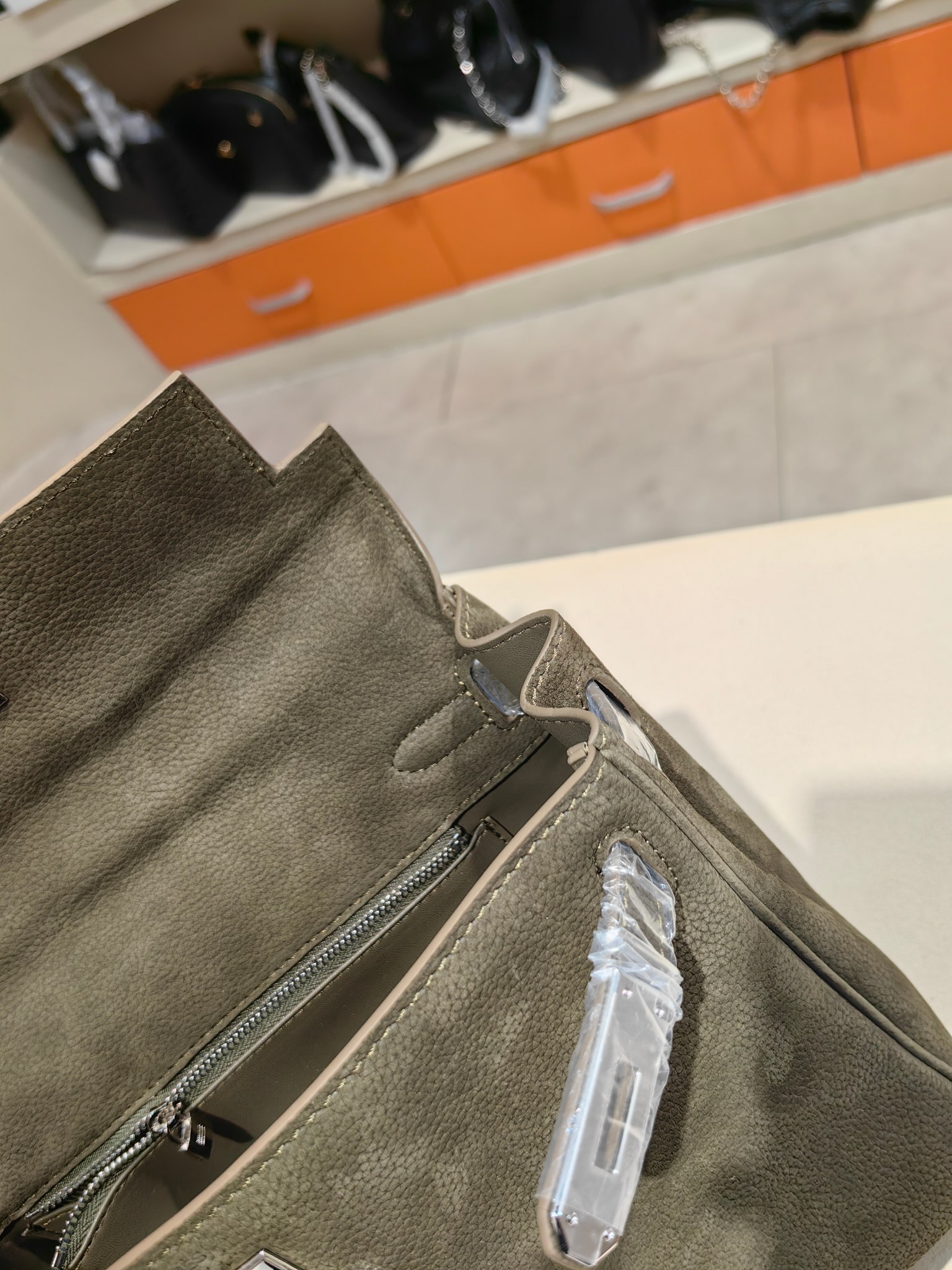 Hermès Kelly 28cm in Suede Leather (Deep Olive) with Palladium Hardware