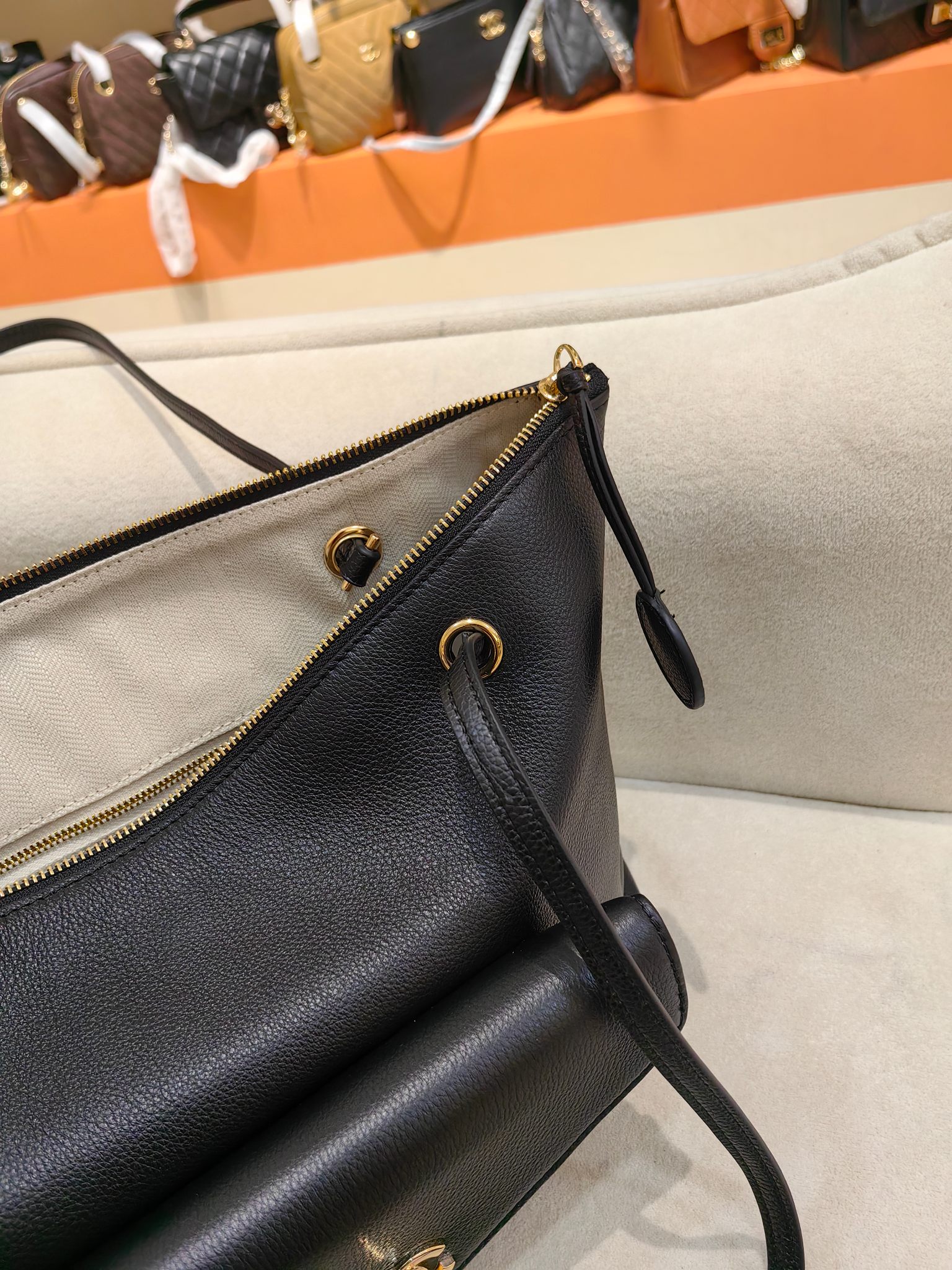 Chanel 26B Grained Calfskin Pocket Tote Bag (43x26cm) - Black & Gold