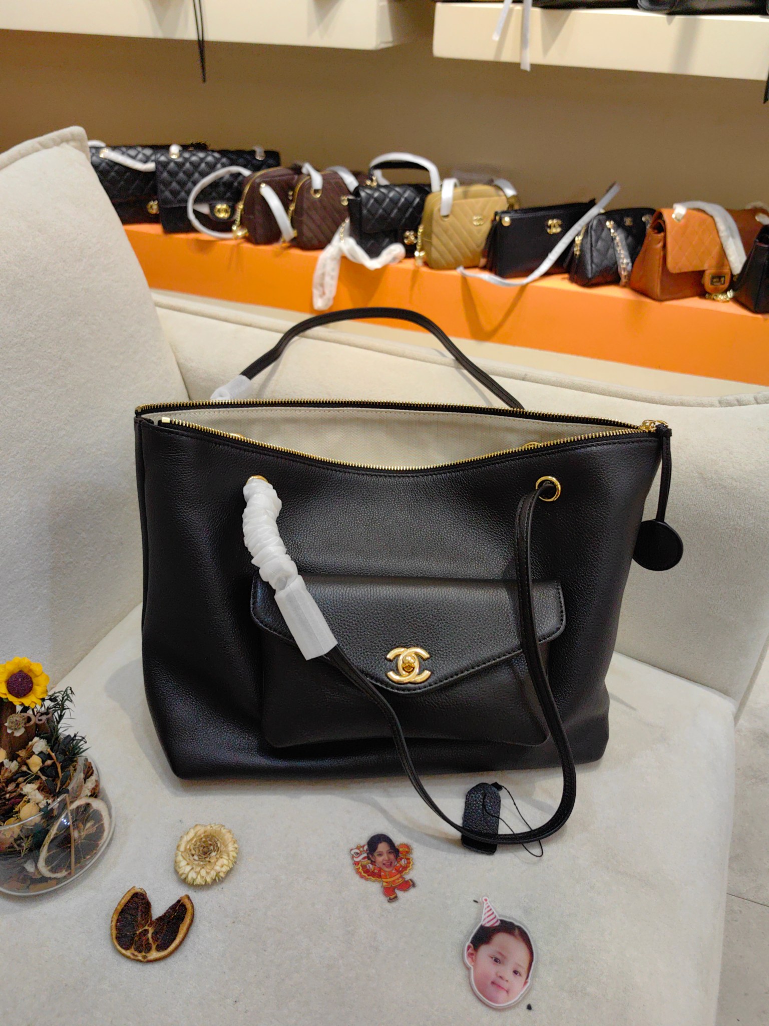 Chanel 26B Grained Calfskin Pocket Tote Bag (43x26cm) - Black & Gold